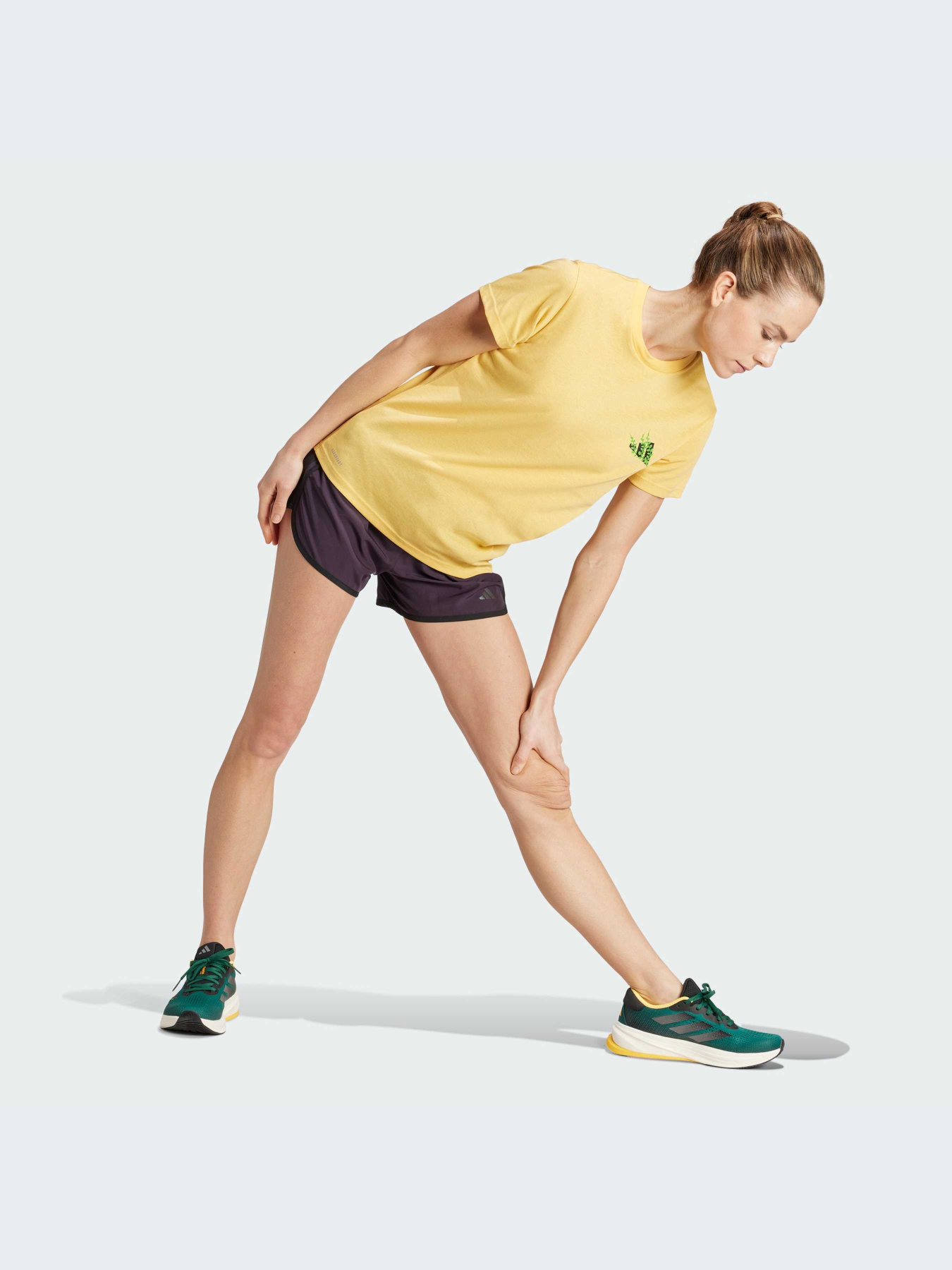 Спортивная футболка Adidas модель IY7602 Фото