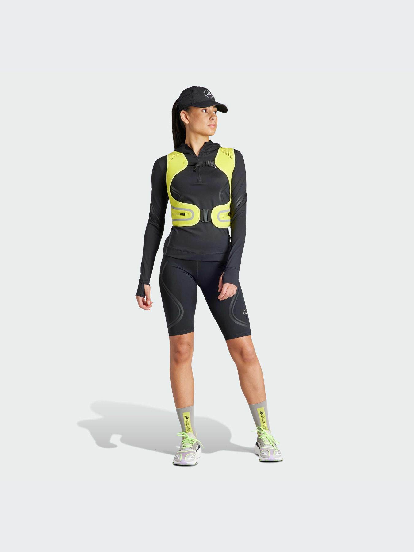 Шорты Adidas by Stella McCartney модель IB6803 Фото