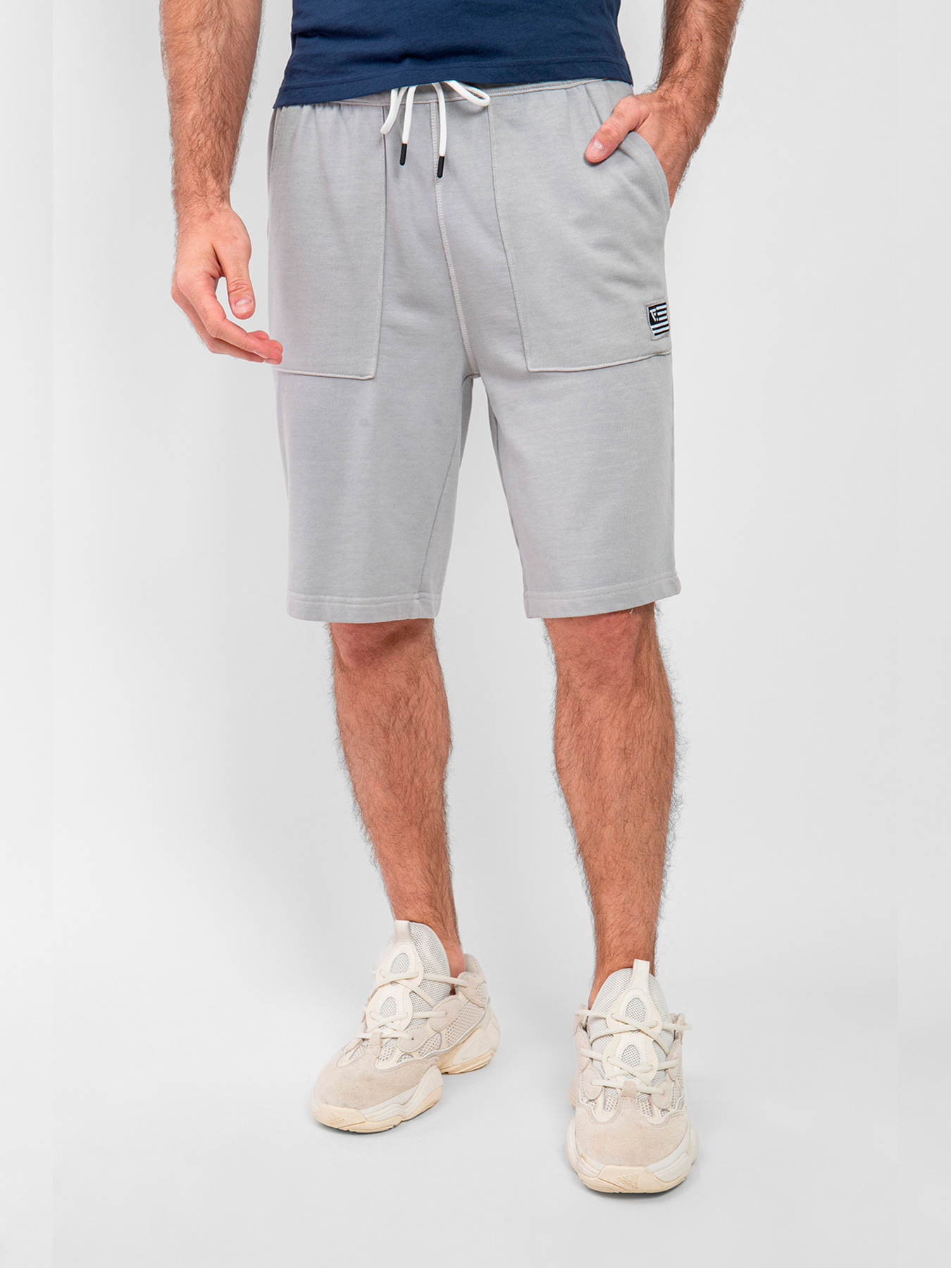 Повседневные шорты Fred Mello модель FM24S08EF_STEEL Повседневные шорты Fred Mello модель FM24S08EF_STEEL Фото