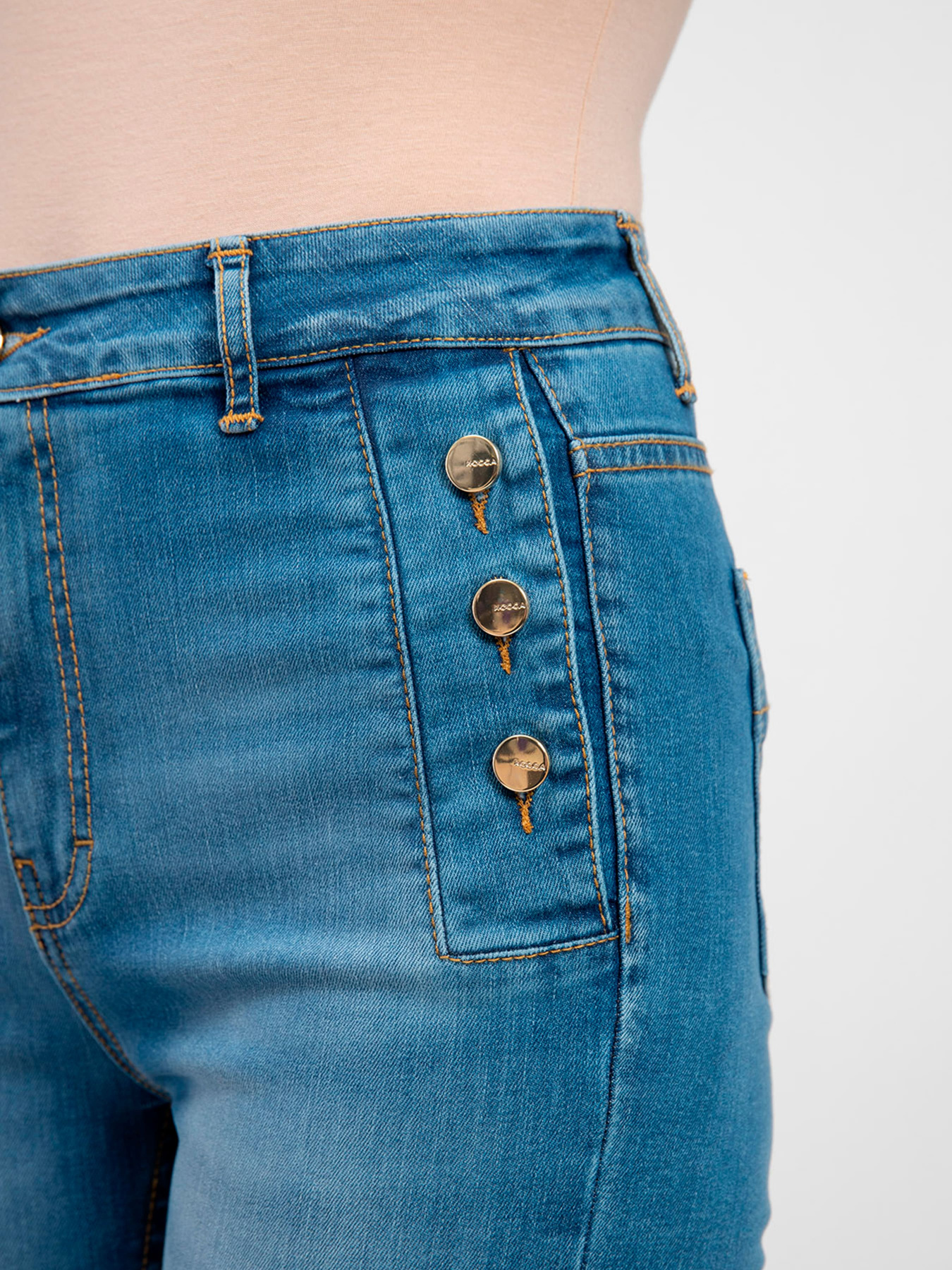 Завужені джинси KOCCA модель P24PPD1988ABUNL440 Фото