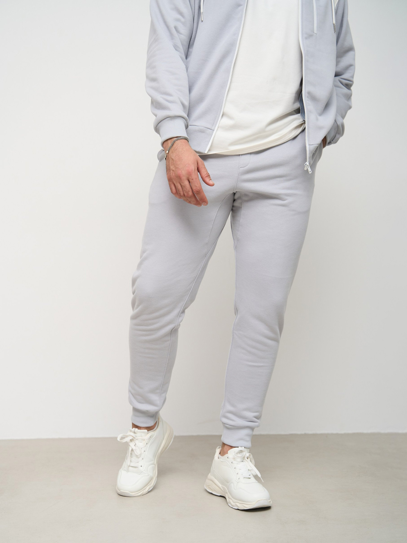 Спортивный костюм HANDY WEAR Club модель 3630-1 Фото