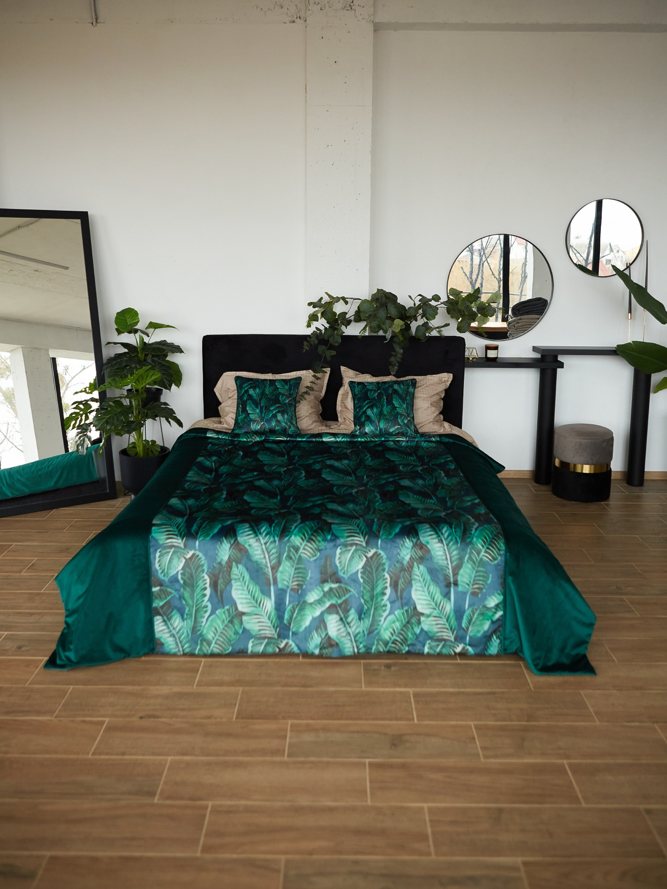 Покривало двостороннє стьобане на ліжко зелений МАЕСТРО Модель 106291 Фото