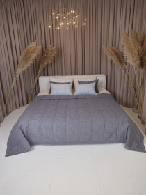 Покривало двостороннє стьобане на ліжко графіт МАЕСТРО модель 105923 Фото