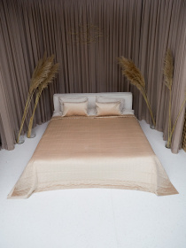 Покривало двостороннє стьобане на ліжко бежевий МАЕСТРО модель 105071 Фото