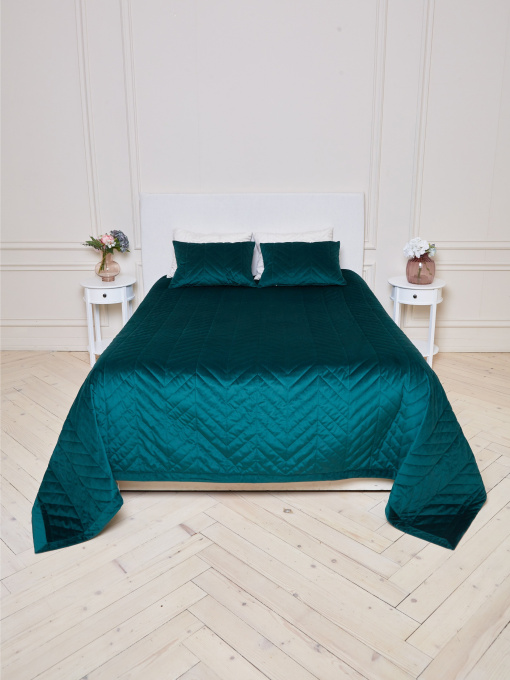 Покрывало двухстороннее стеганое на кровать зеленый МАЕСТРО модель 104214 Фото