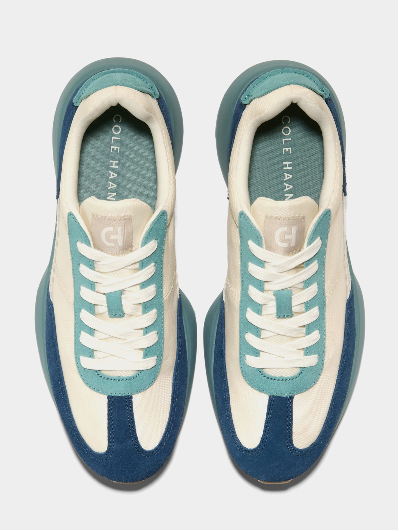 Кроссовки повседневные Cole Haan модель C39582 Фото