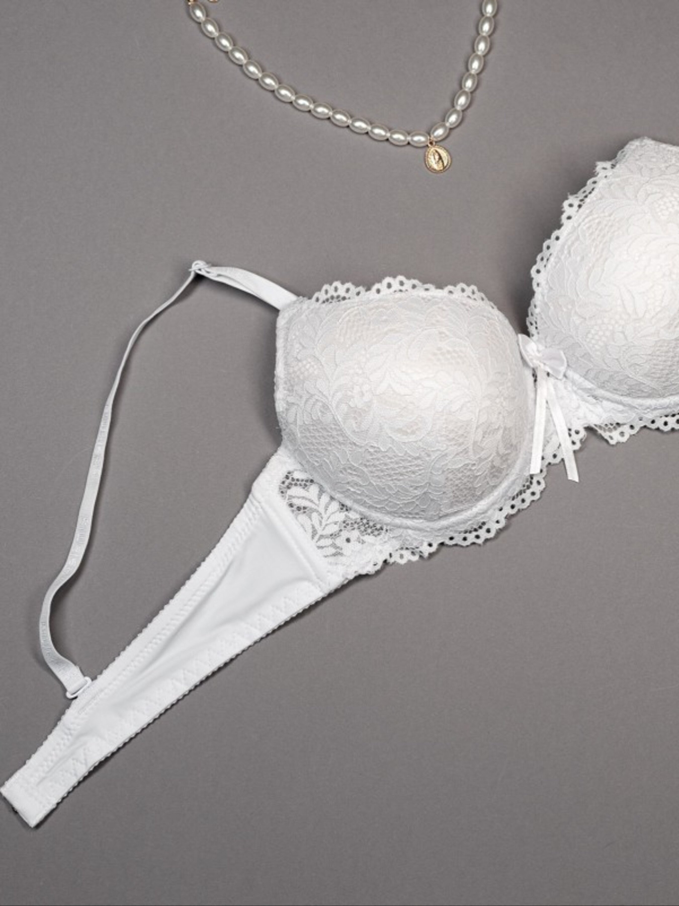 Бюстгальтер ISSA Plus модель BL3-115_белый Фото