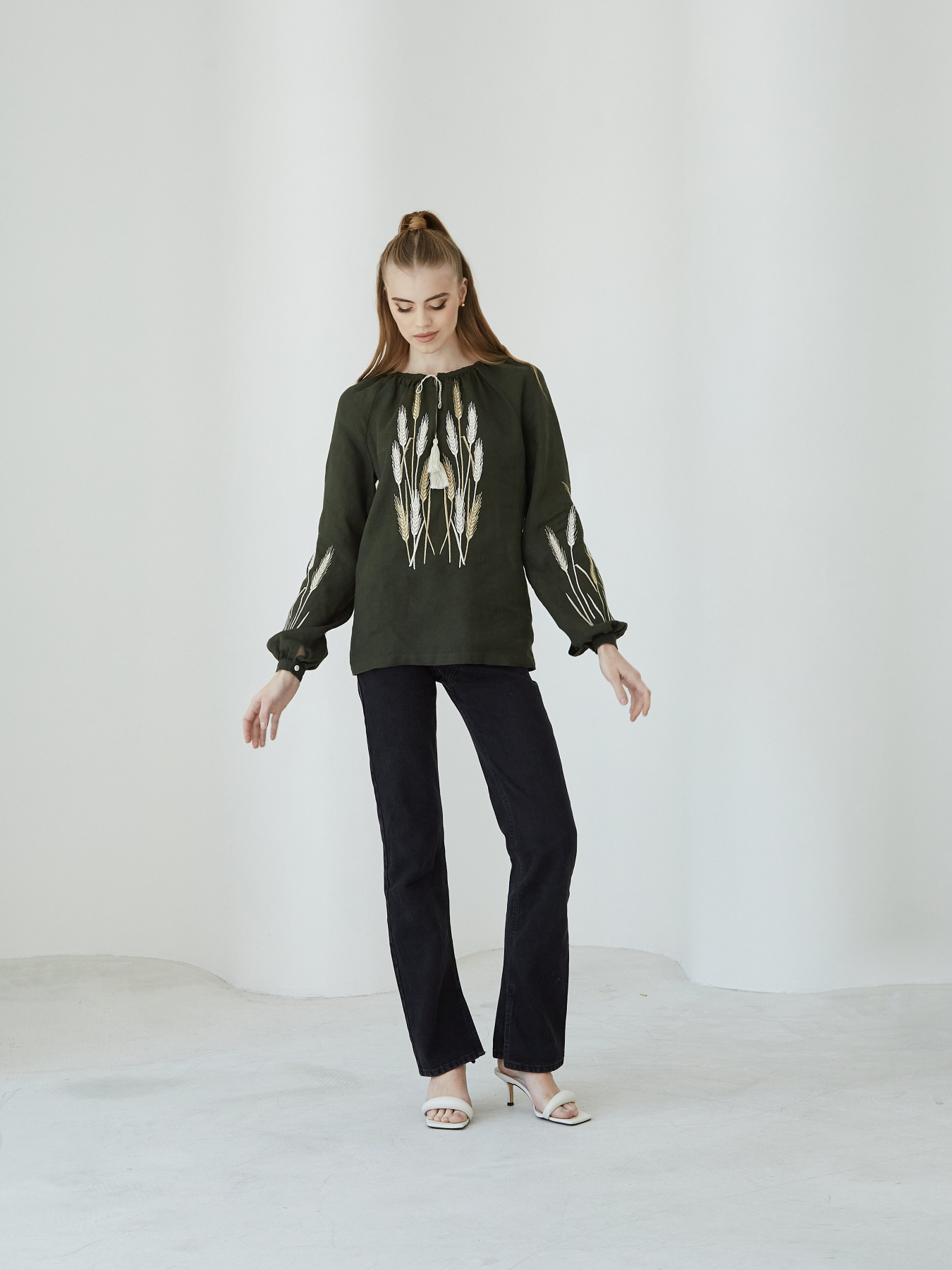 Вишита сорочка Едельвіка модель 92-24-00 Фото