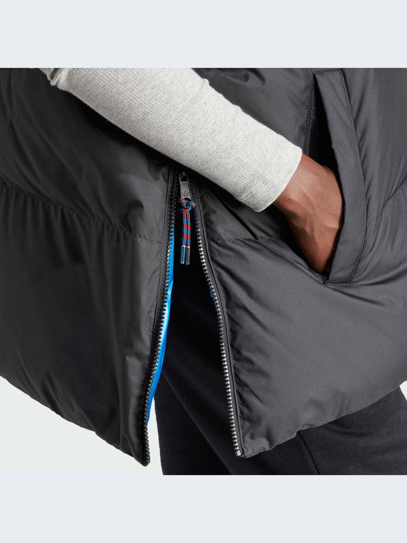 Утеплений жилет Adidas модель IR7122 Фото