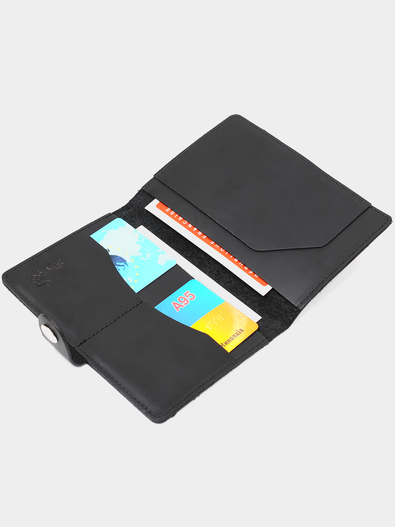 Матовий шкіряний тревел-кейс Shvigel Чорний Shvigel модель bag24_16516 Фото