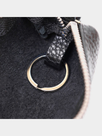 Ключница Shvigel модель bag24_16536 Ключница Shvigel модель bag24_16536 Фото