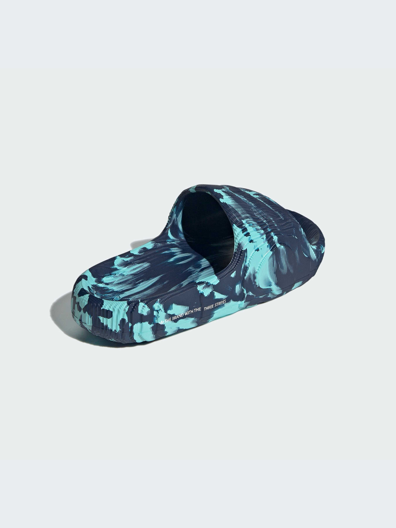 Шлепанцы Adidas Adilette модель IE5645 Фото