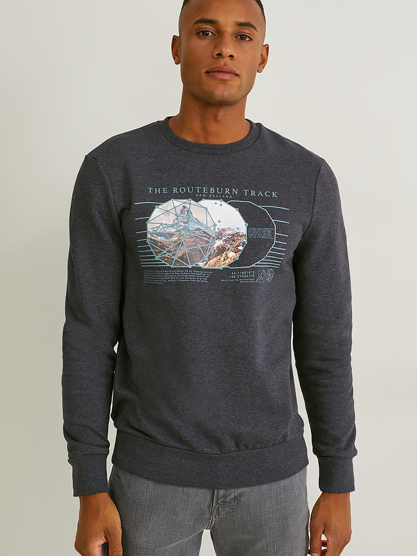 Свитшот C&A модель 71725 Фото