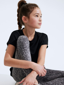 Спортивна футболка H&M модель 72849 Фото