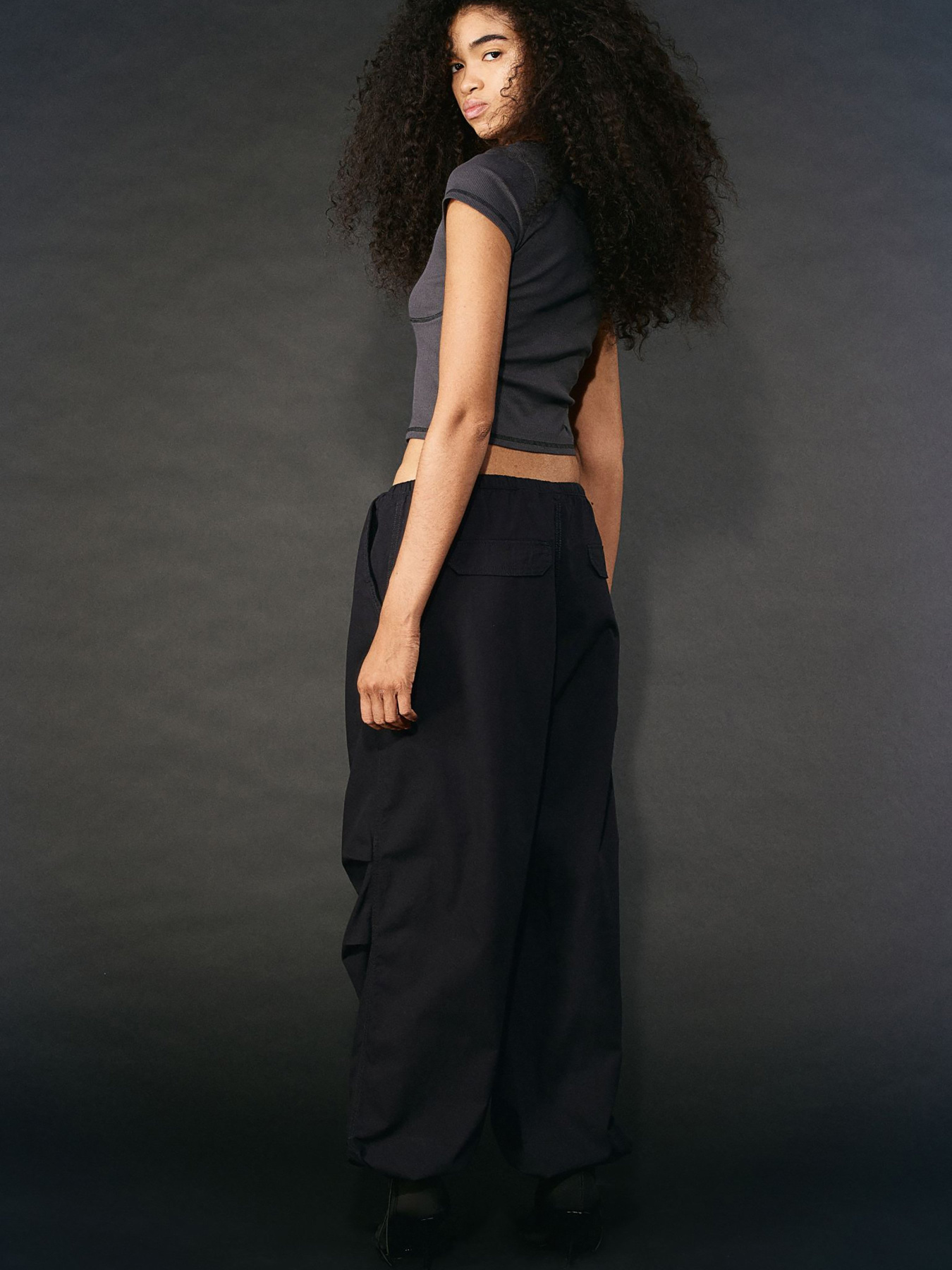 Джоггеры H&M модель 72682 Фото