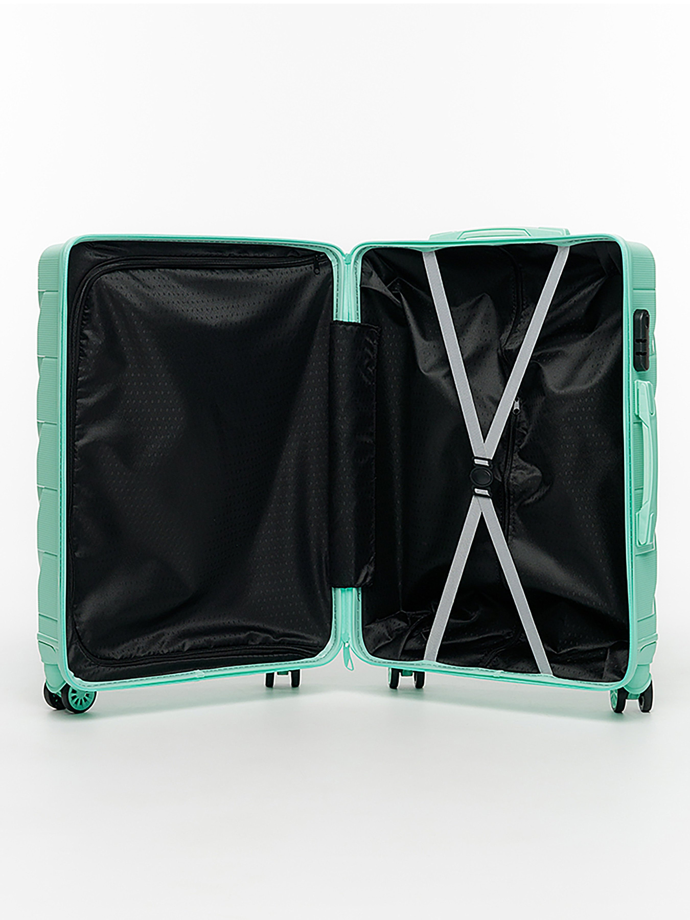 Чемодан YUKI модель ЦБ-00230019 Чемодан YUKI модель ЦБ-00230019 Фото