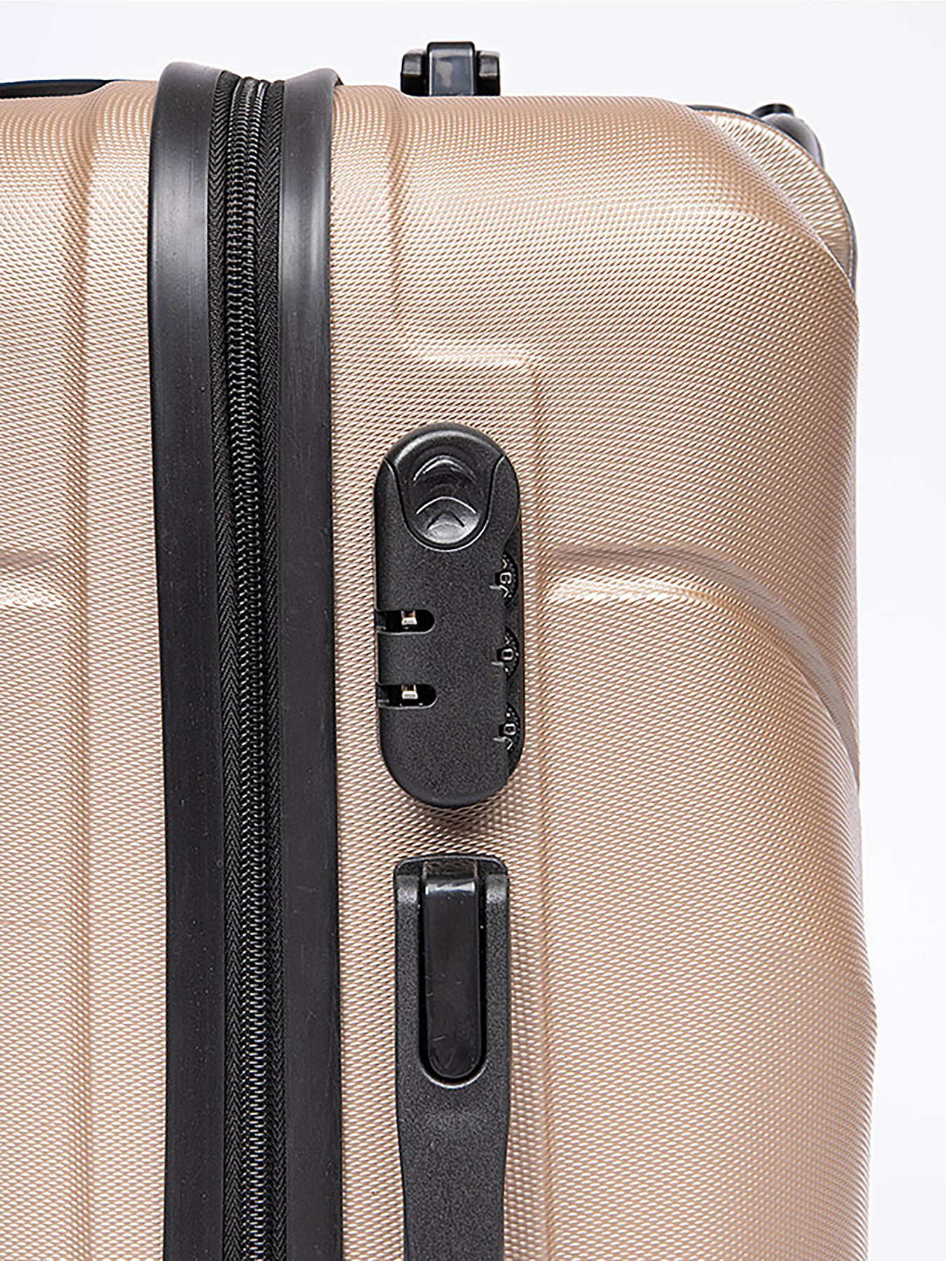 Чемодан YUKI модель ЦБ-00184080 Фото