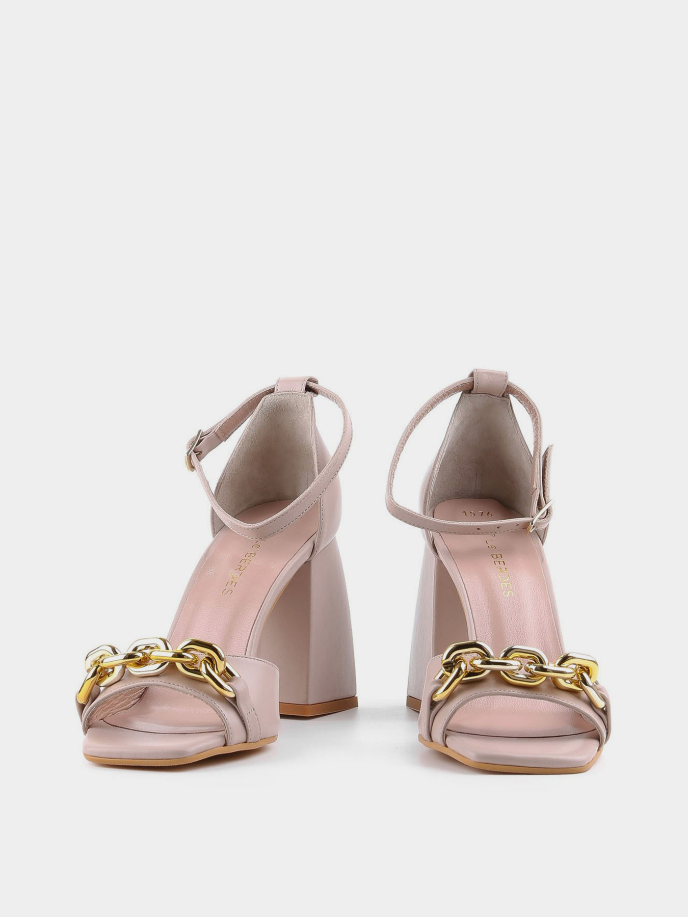 Босоножки LeBERDES модель 00000013550 Фото