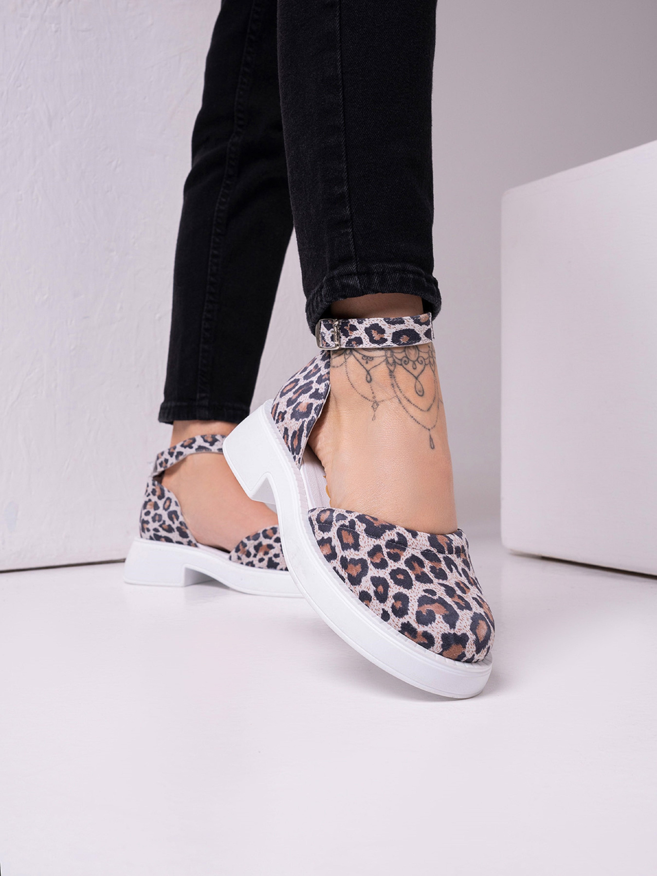 Босоножки ISSA Plus модель OB2-495_мультиколор Фото