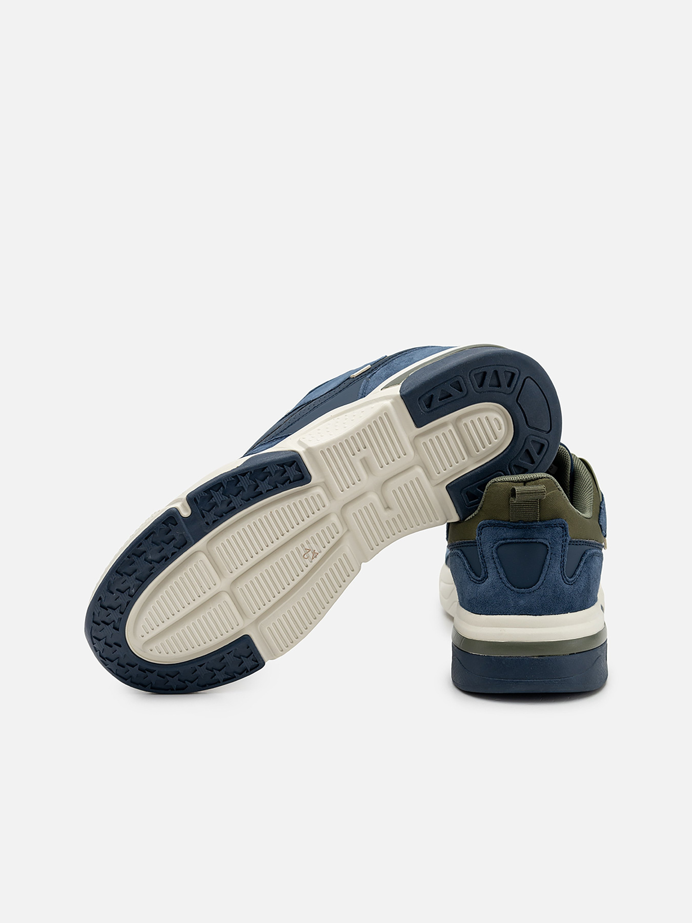 Кроссовки повседневные YUKI модель ЦБ-00232837 Фото