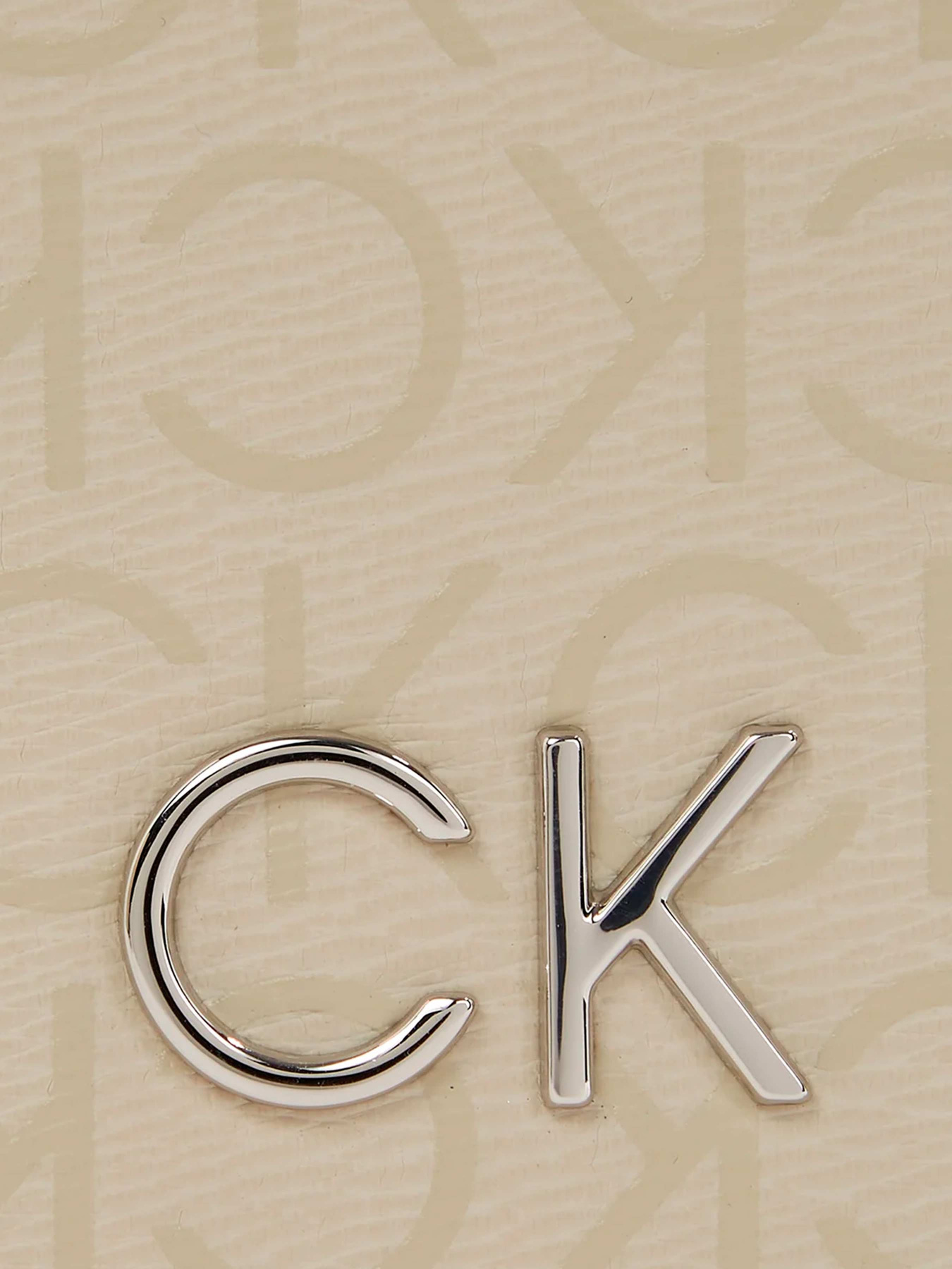 Сумки Calvin Klein модель K60K611879-PEA Фото