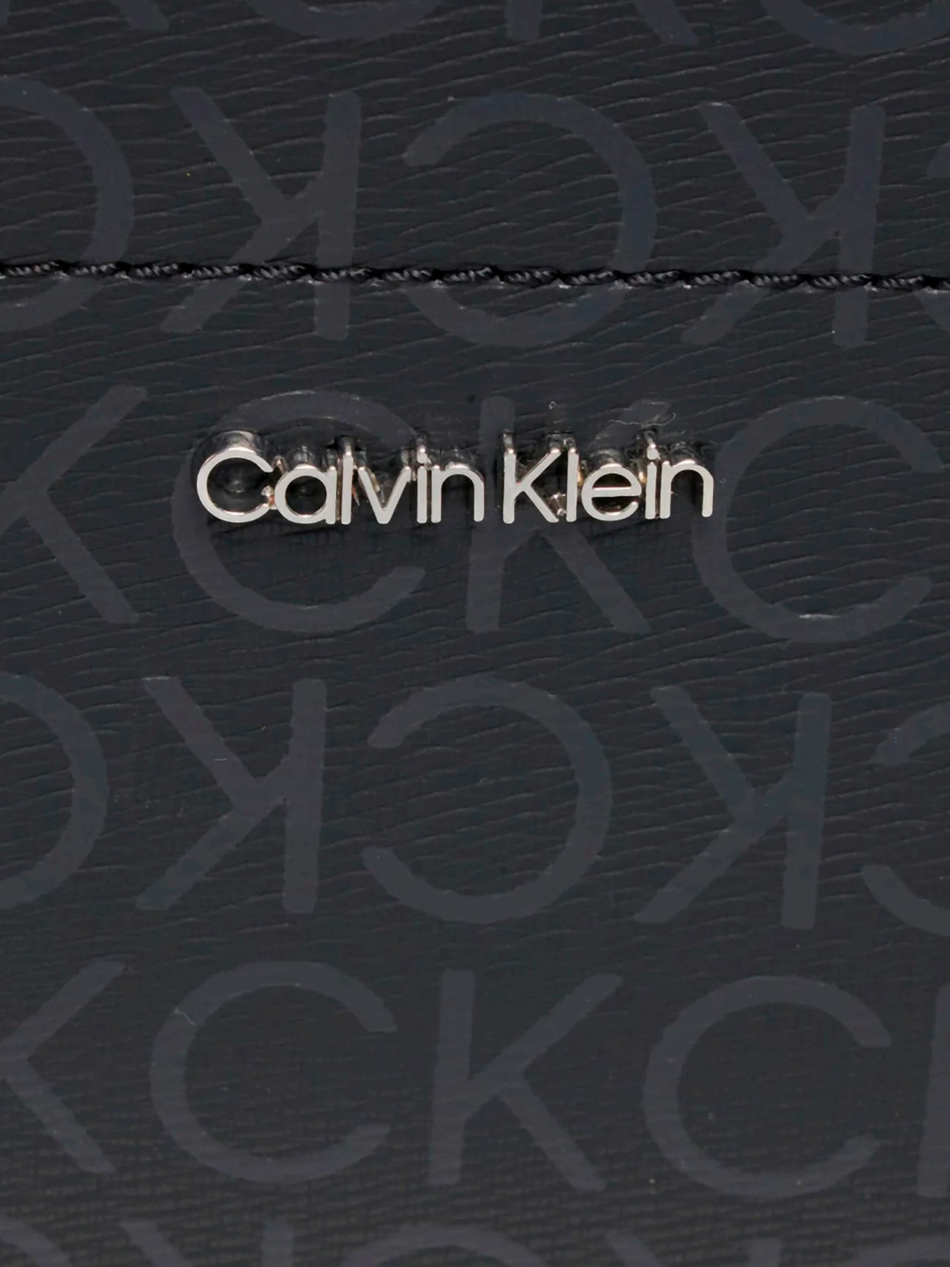 Сумки Calvin Klein модель K60K611888-0GJ Фото