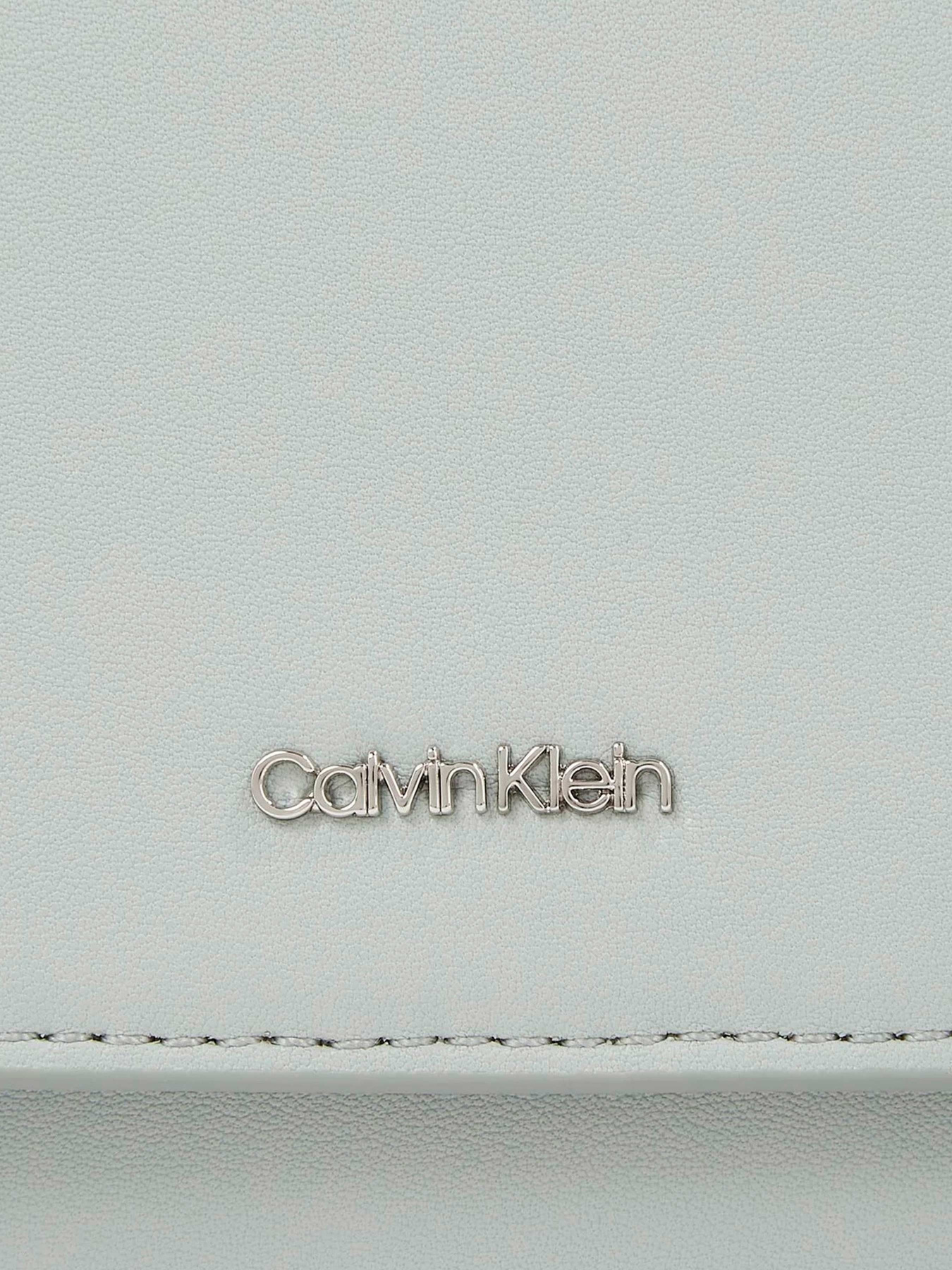 Сумки Calvin Klein модель K60K611928-PEB Фото