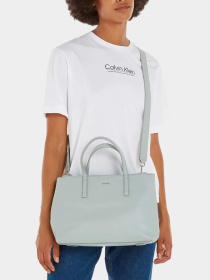 Сумки Calvin Klein модель K60K611929-PEB Фото