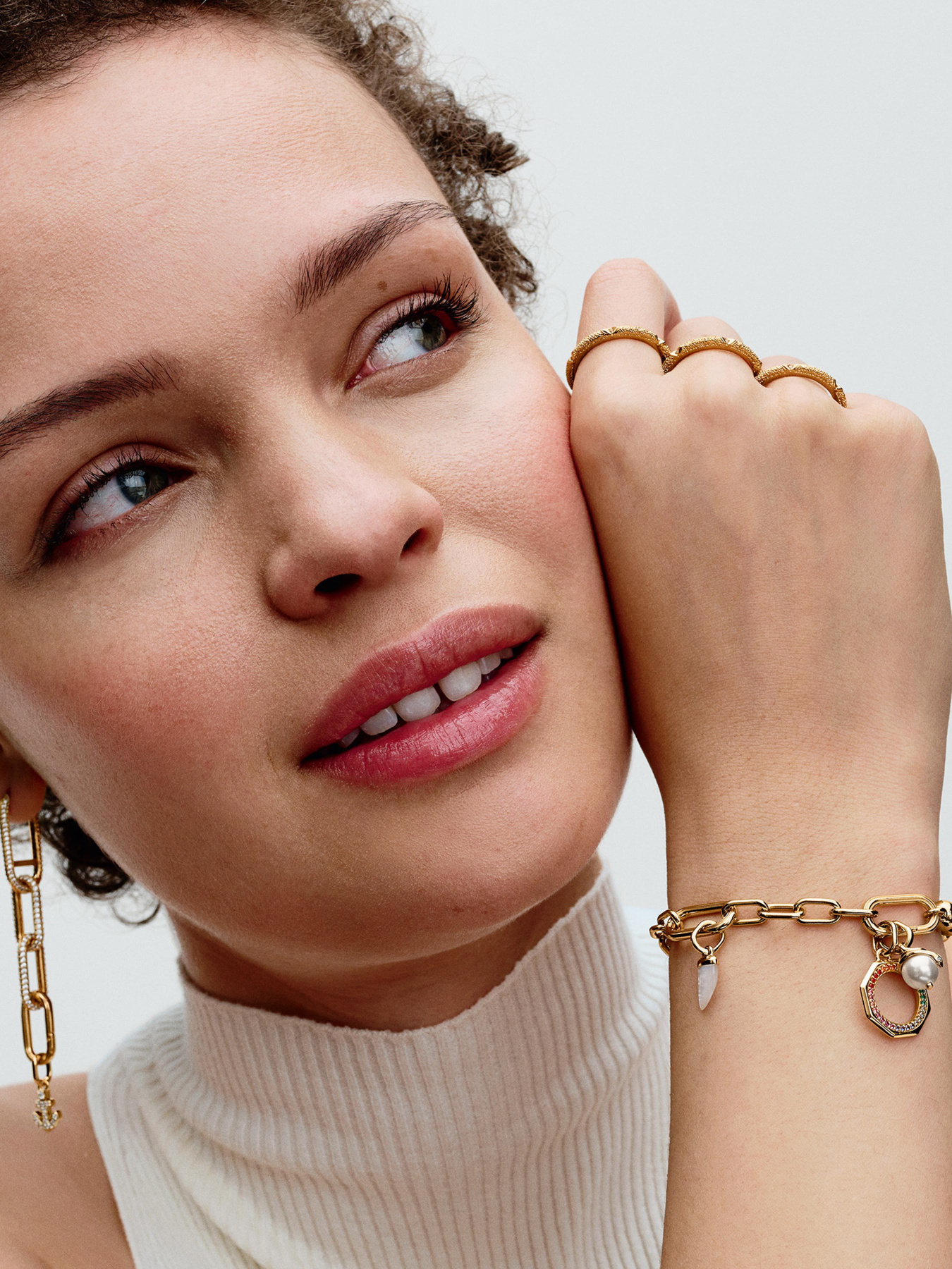 Класичні PANDORA модель 763375C01 Класичні PANDORA модель 763375C01 Фото