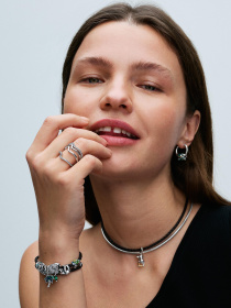 Класичні PANDORA Moments модель 791691C04 Фото