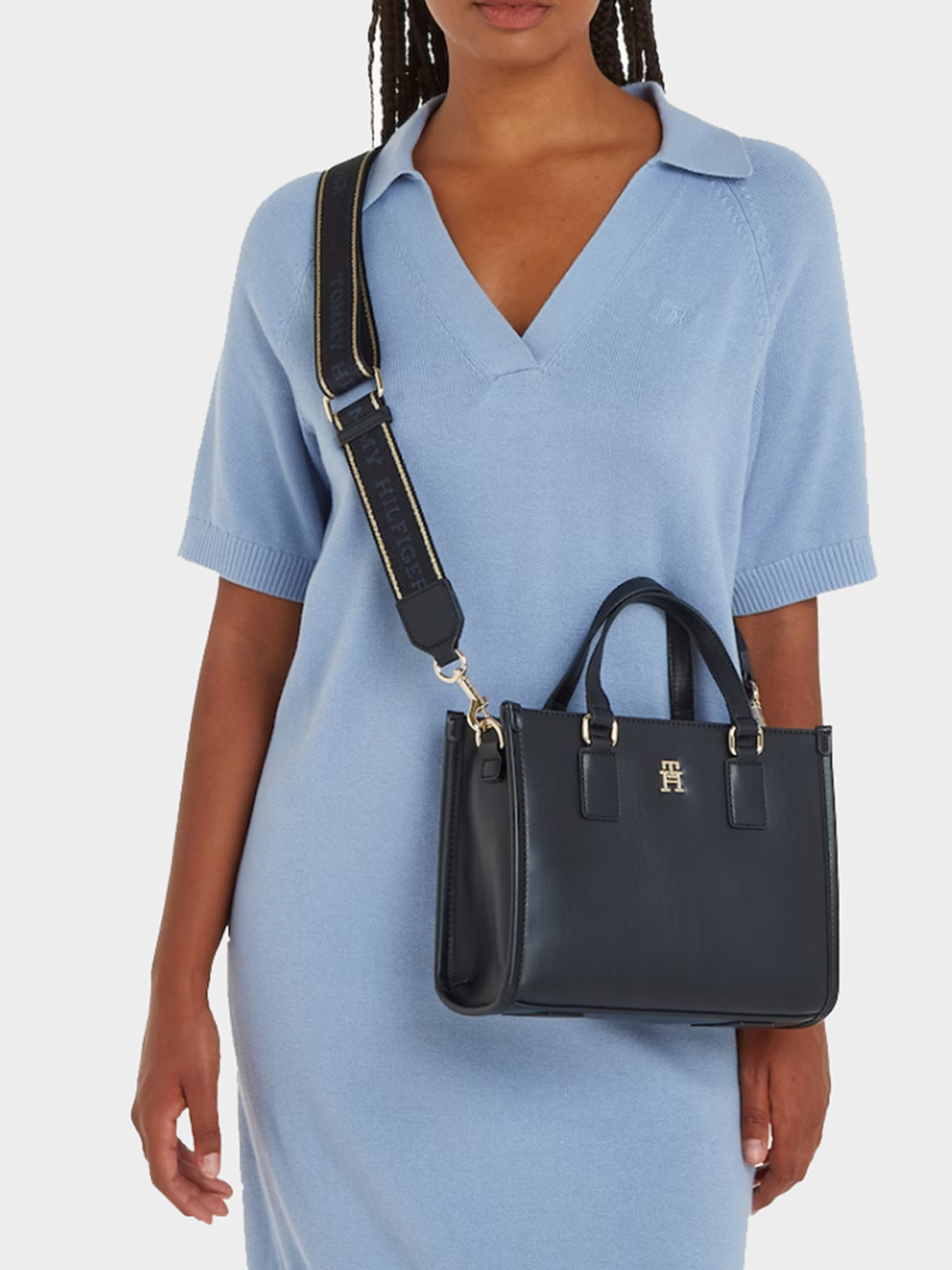 Сумки Tommy Hilfiger модель AW0AW15977-DW6 Фото
