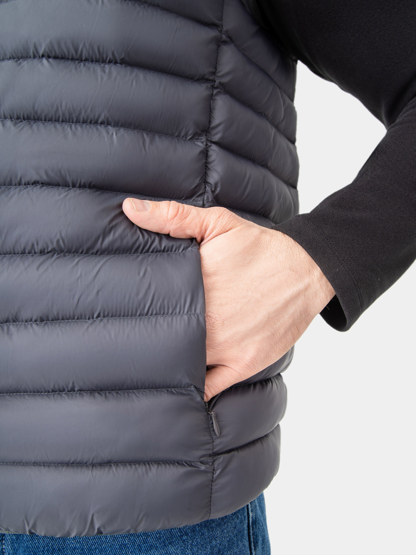 Утеплений жилет AVECS модель 50390-17 Фото