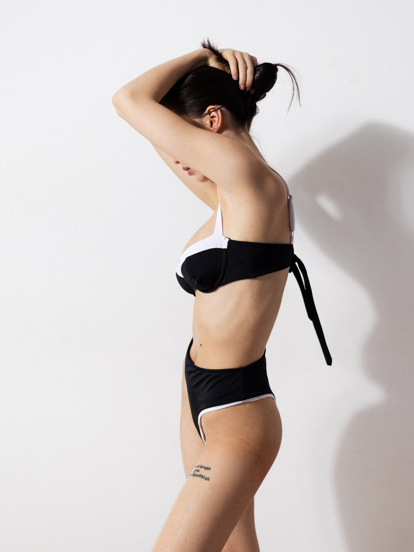 Купальник OVA OVA модель 189SW-21TA-blwh Фото