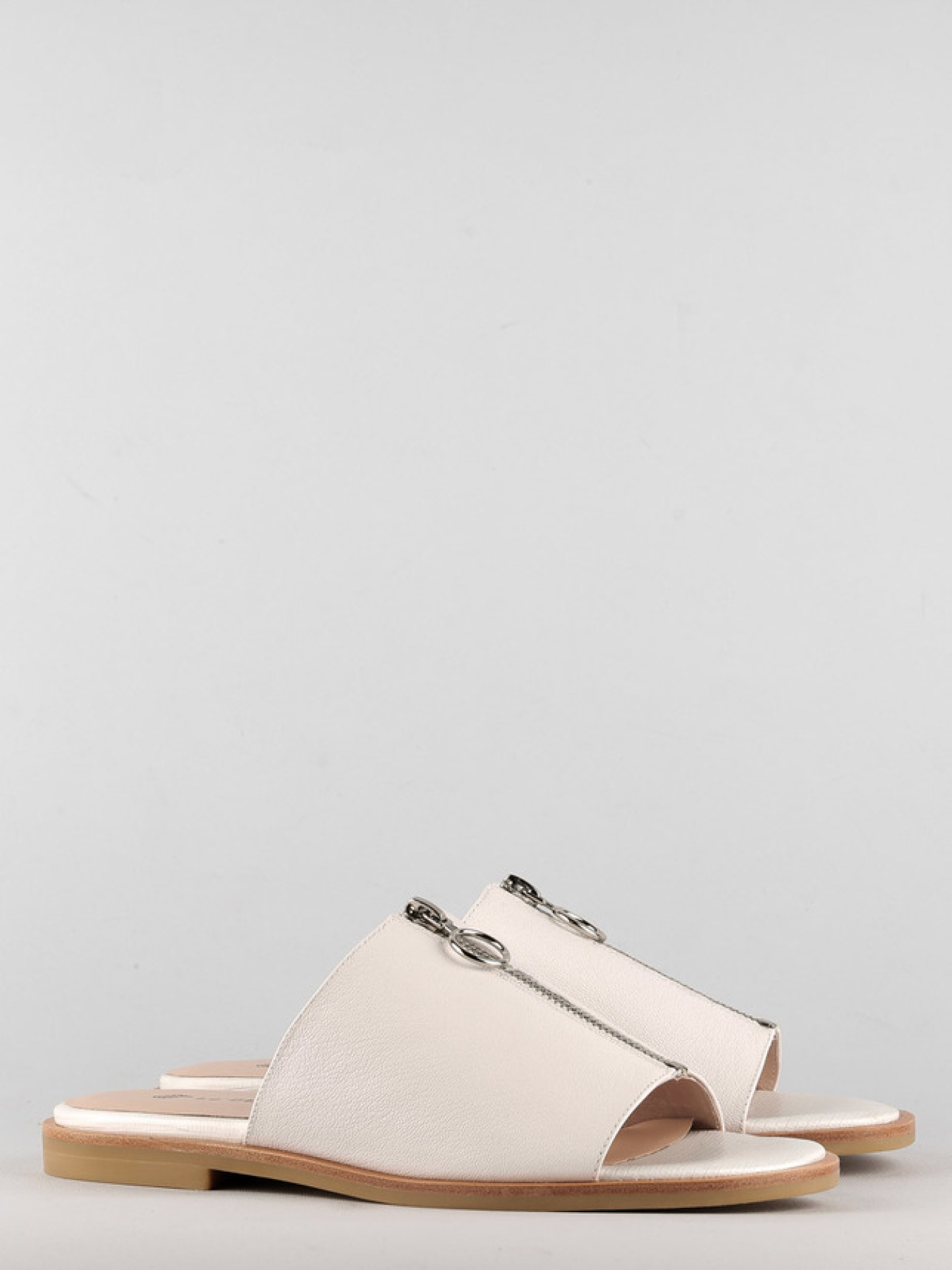 Шлепанцы LeBERDES модель 00000009981 Фото