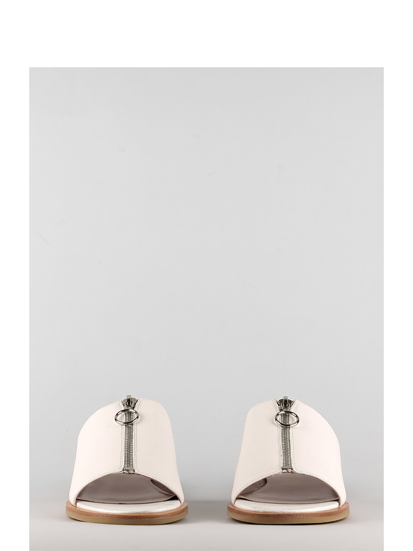 Шлепанцы LeBERDES модель 00000009981 Фото