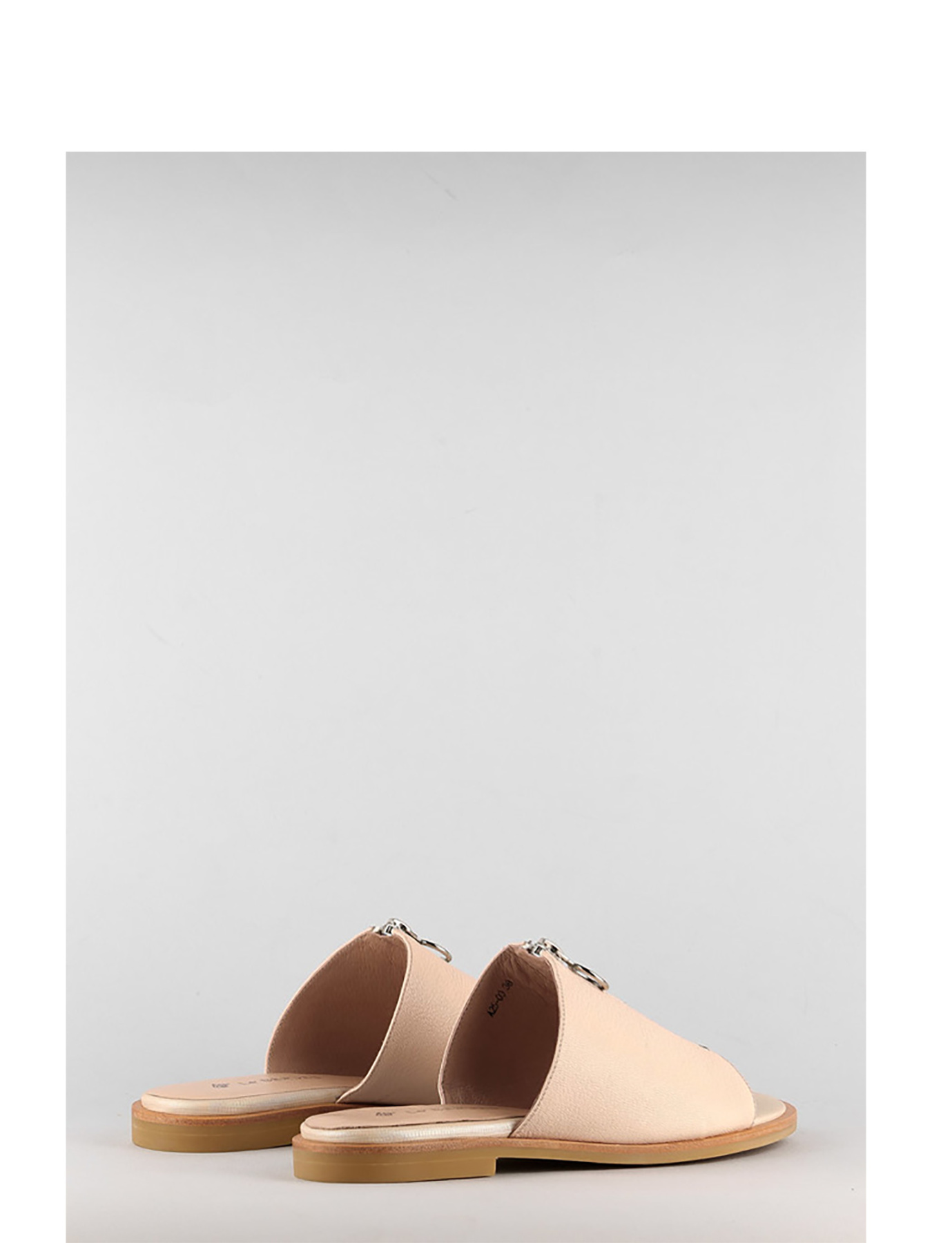 Шлепанцы LeBERDES модель 00000009982 Фото