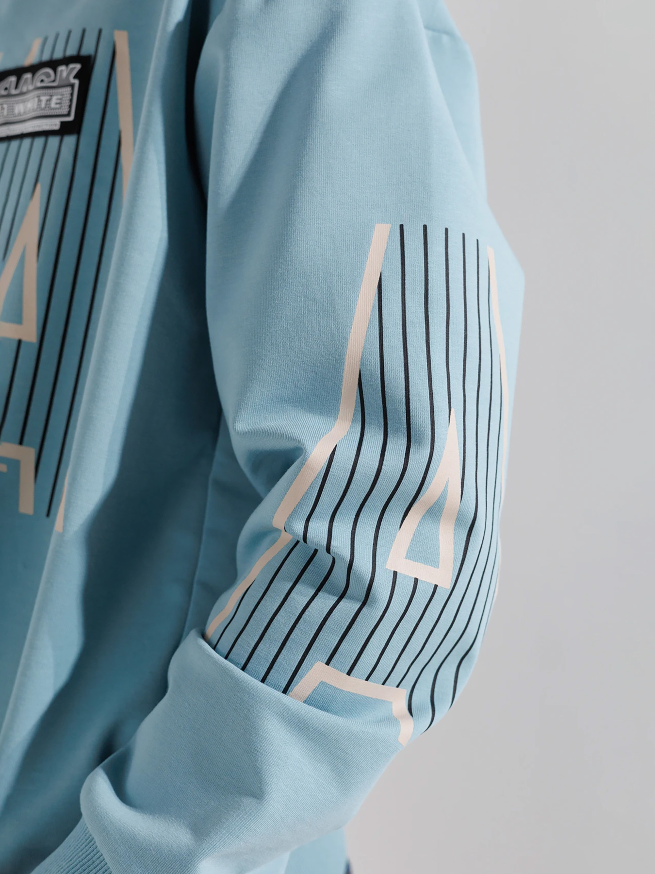 Худі Dinomin модель 2000990398642 Худі Dinomin модель 2000990398642 Фото