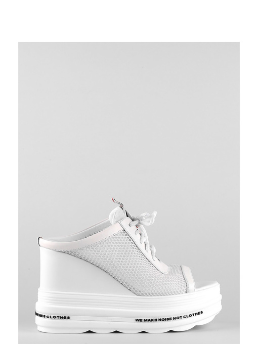 Шлепанцы LeBERDES модель 00000010068 Фото