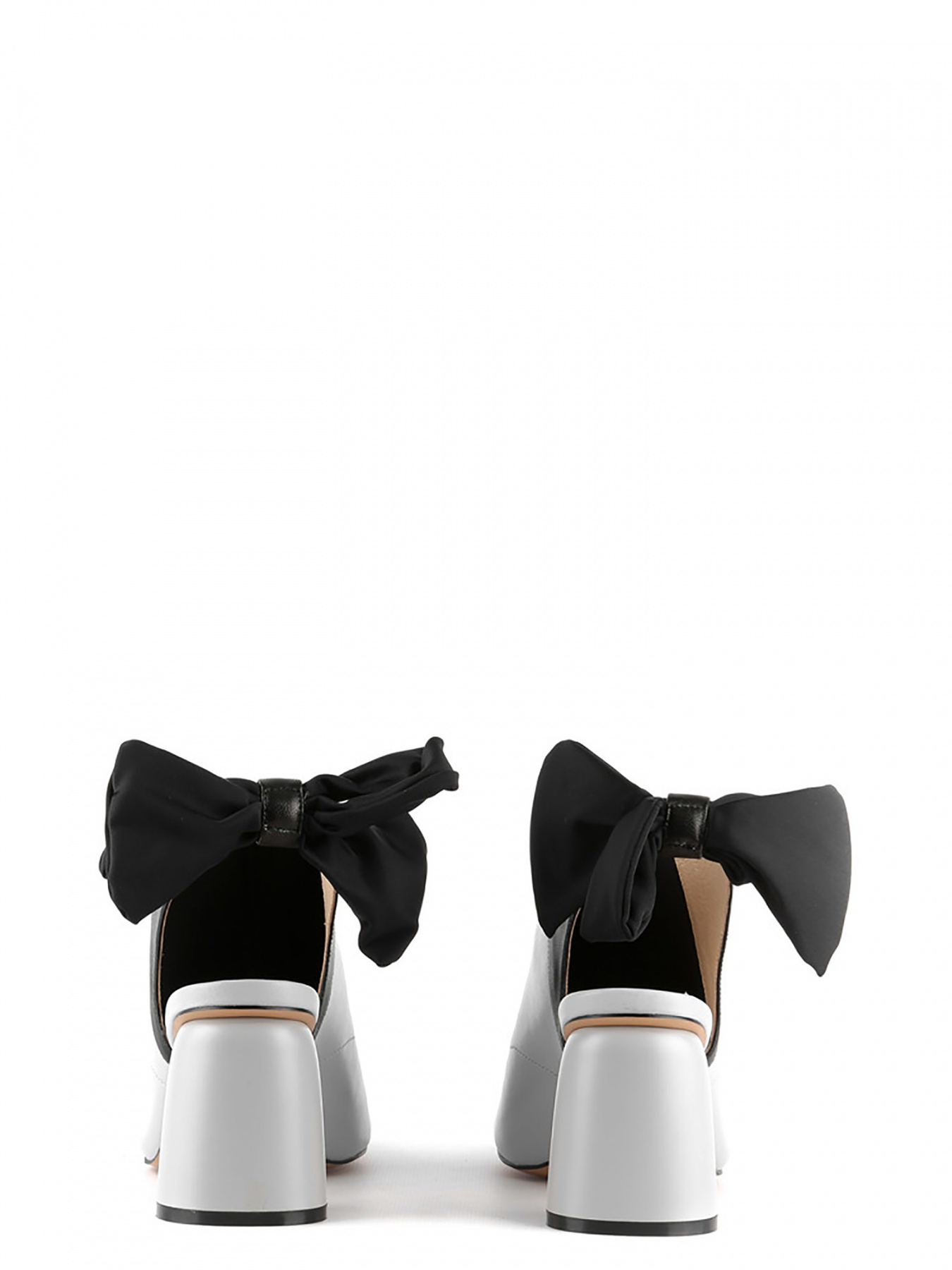 Босоножки LeBERDES модель 00000010069 Фото