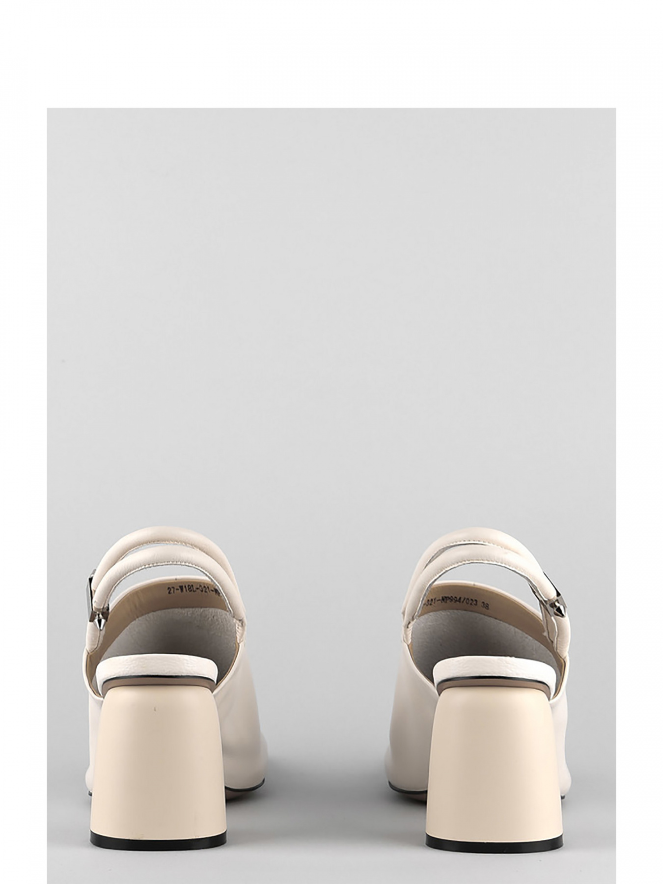 Босоножки LeBERDES модель 00000010106 Фото