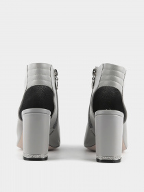 Босоніжки LeBERDES модель 00000010122 Фото