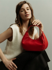 Хобо HARVEST Selena модель 030630000410430000 Хобо HARVEST Selena модель 030630000410430000 Фото