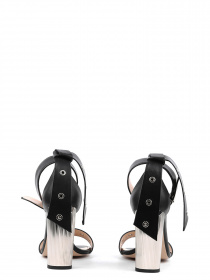 Босоножки LeBERDES модель 00000010439 Фото