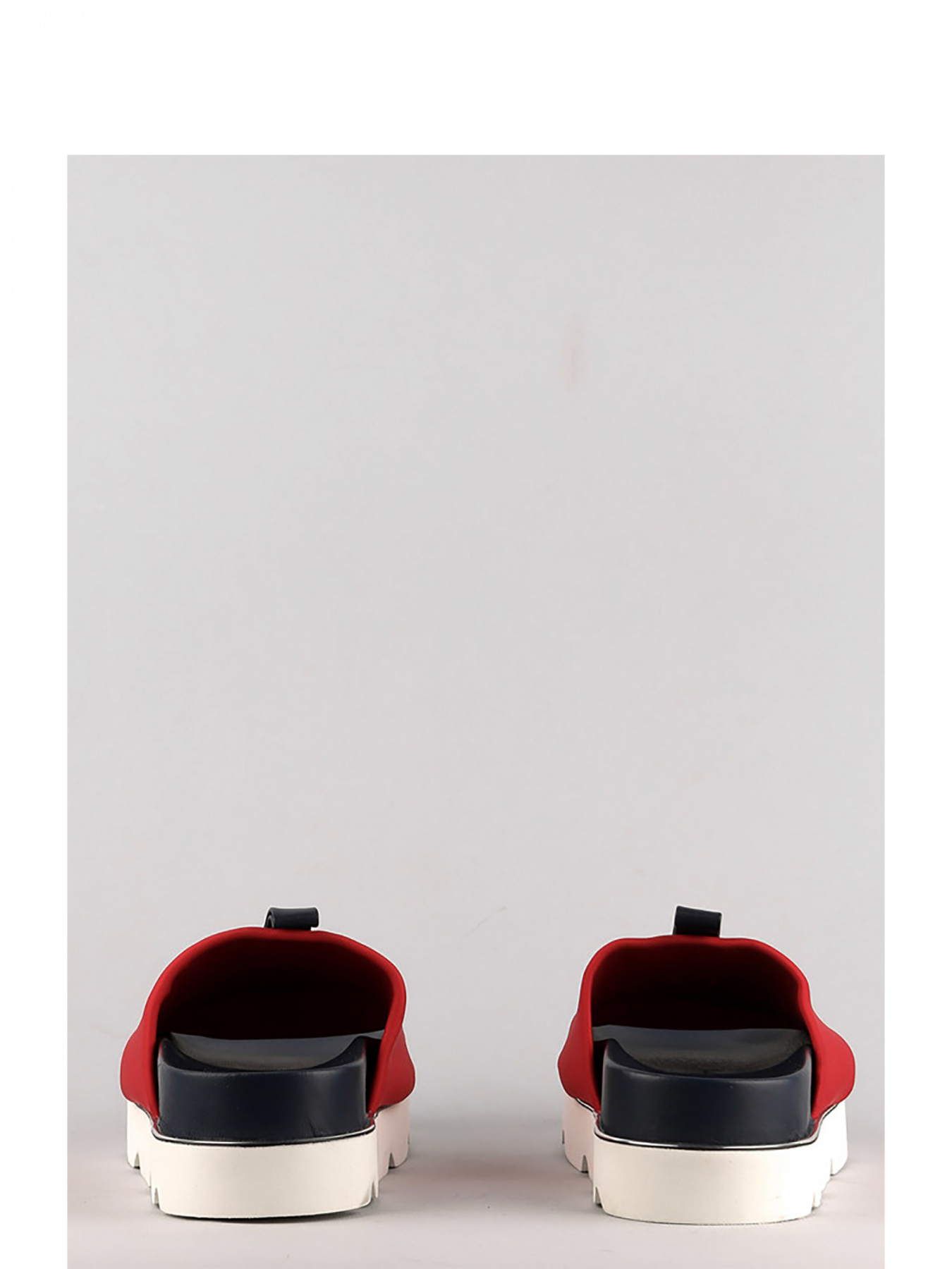 Шлепанцы LeBERDES модель 00000010447 Фото