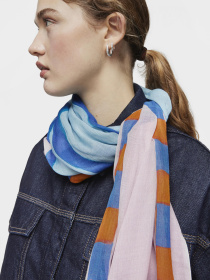 Шарф TOUS модель 2002038913 Шарф TOUS модель 2002038913 Фото