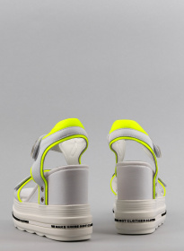 Босоножки LeBERDES модель 00000011505 Фото