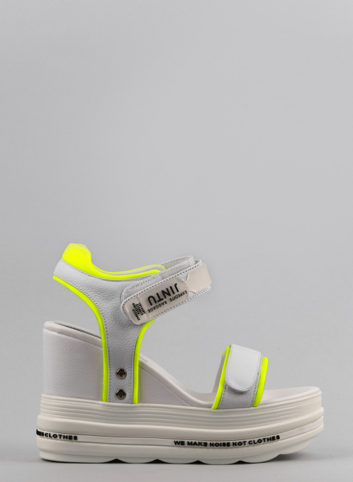 Босоножки LeBERDES модель 00000011505 Фото