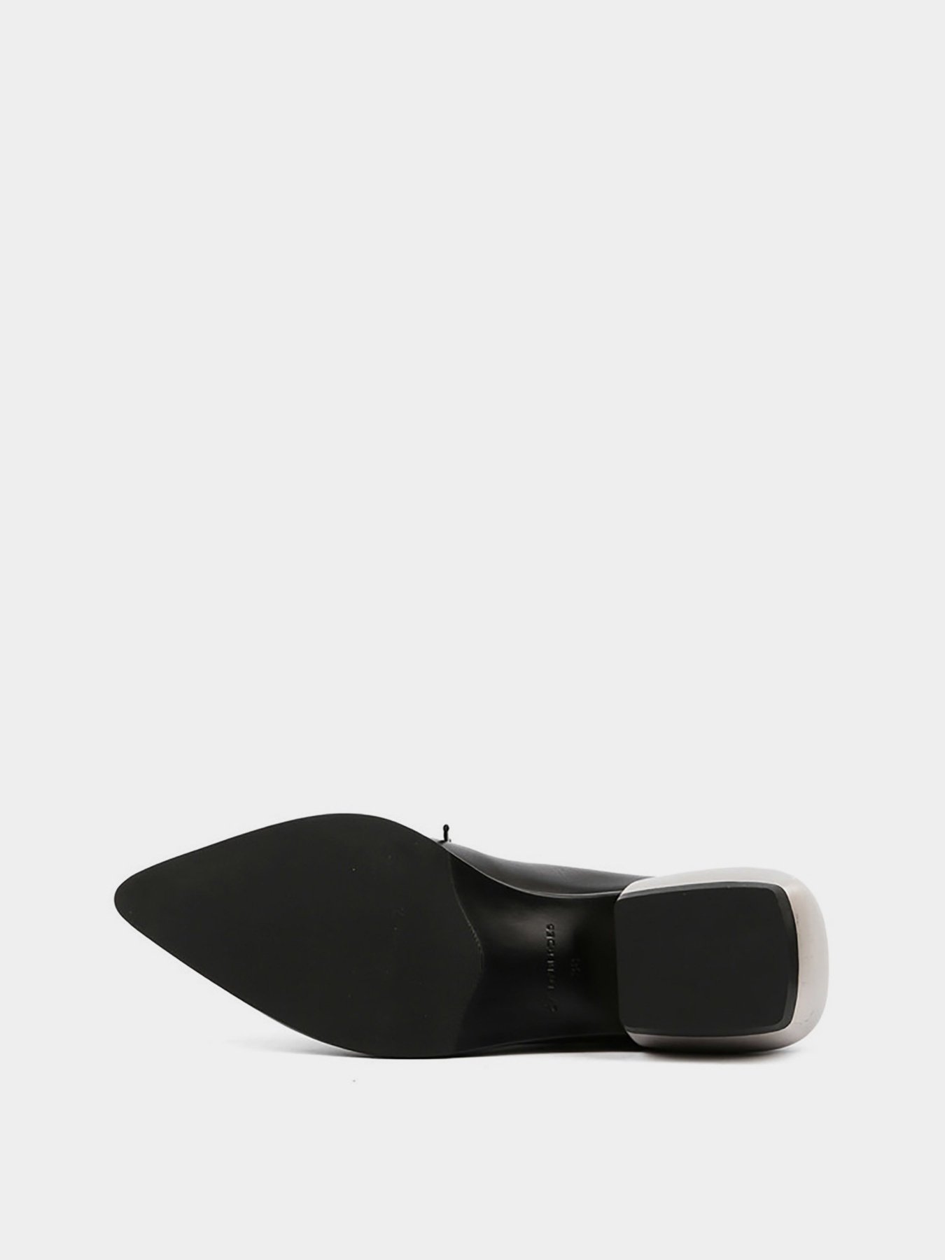 Туфли LeBERDES модель 00000011508 Фото