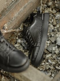 Кеди низькі Legessy Модель VINIL_BLACK_PERF Фото