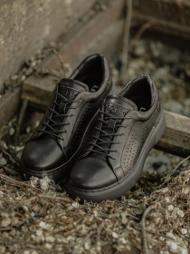 Кеды низкие Legessy модель VINIL_BLACK_PERF Фото